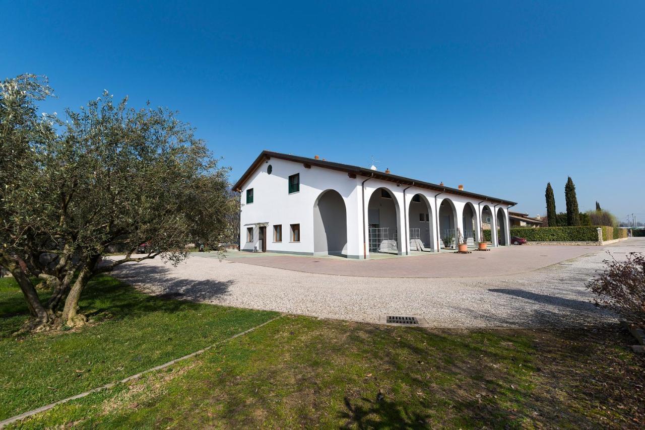 Agriturismo Le Grazie เวโรนา ภายนอก รูปภาพ